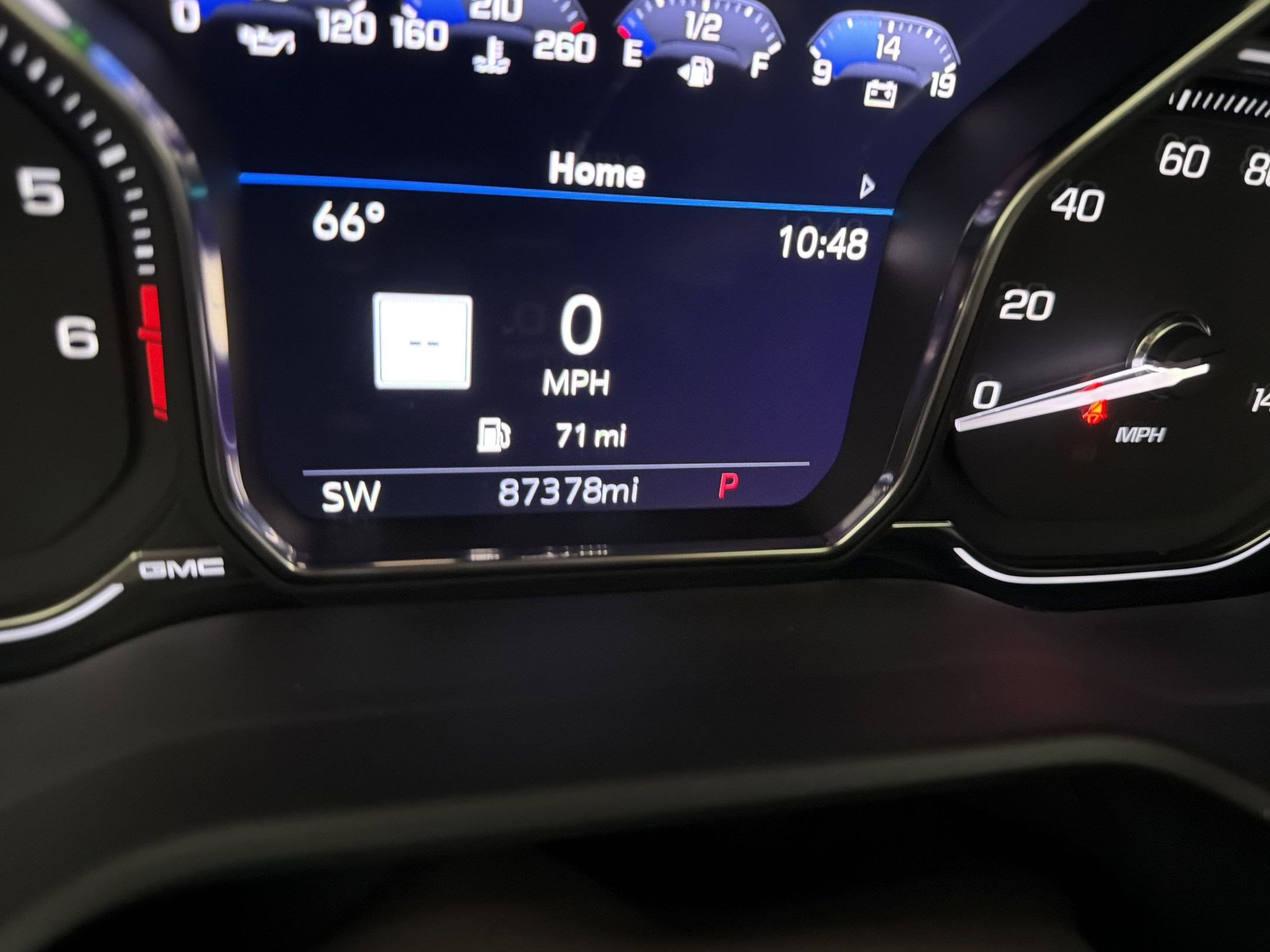 Used 2021 GMC Yukon XL Denali w/ Denali Ultimate Package RWD image 20