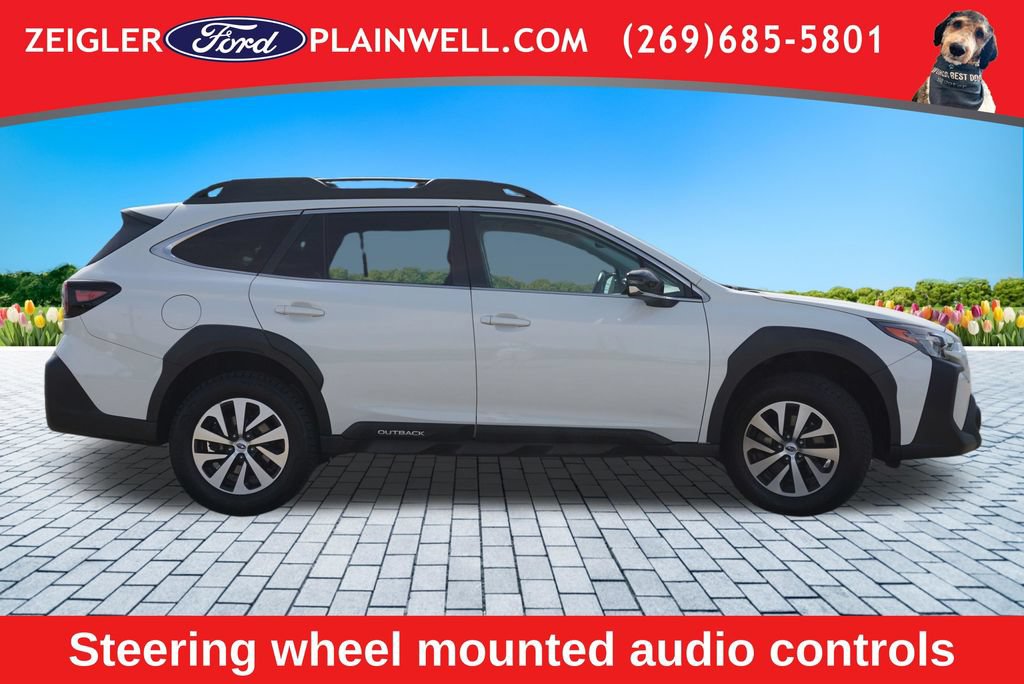 Used 2023 Subaru Outback Premium AWD/4WD image 6