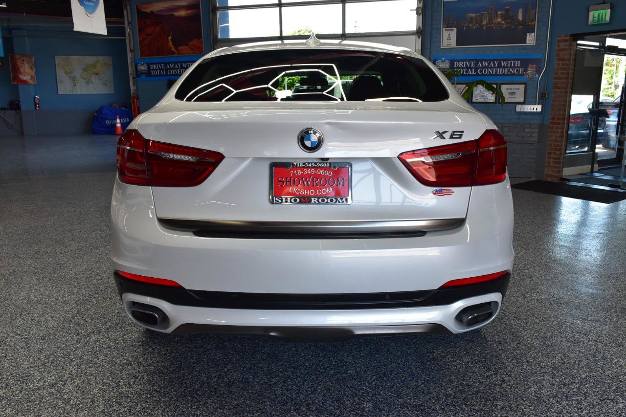 Used 2019 BMW X6 xDrive35i w/ Premium Package Essential AWD/4WD image 5