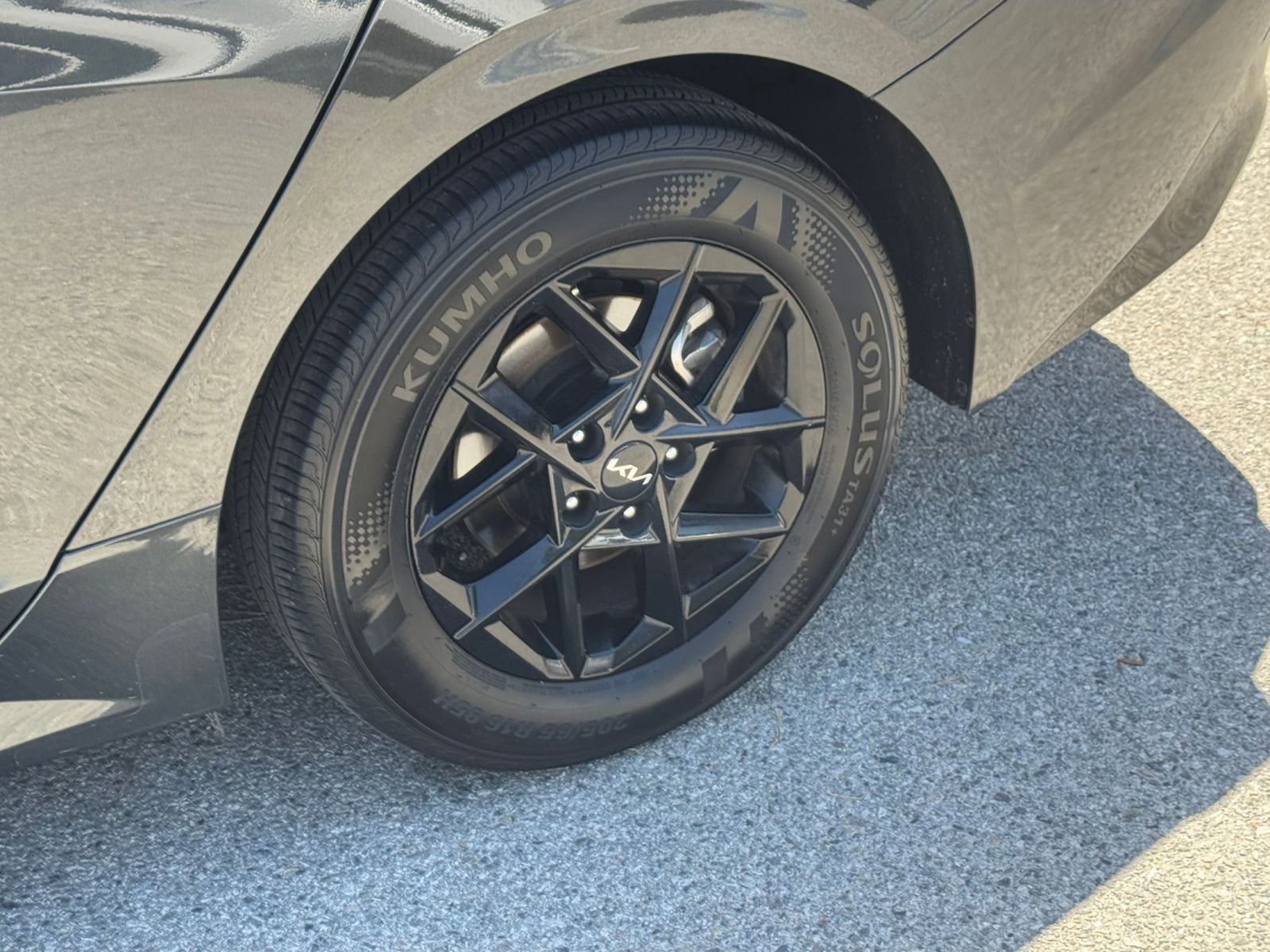 Used 2025 Kia K5 LXS FWD image 30