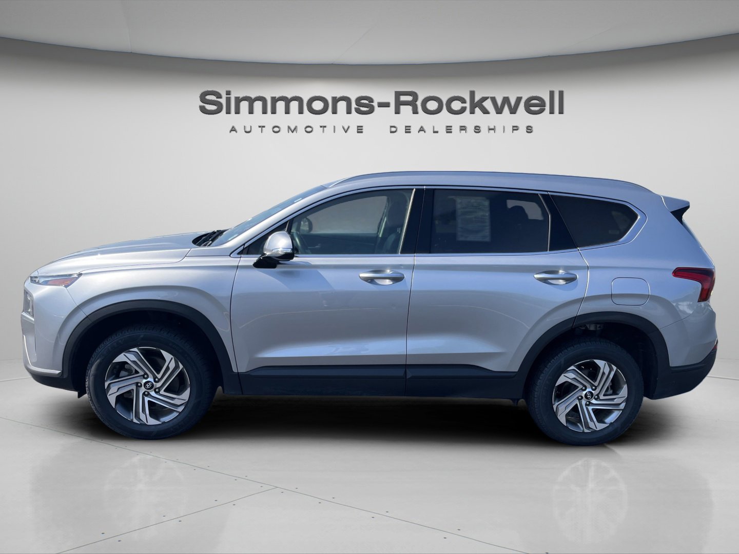 Used 2023 Hyundai Santa Fe SEL image 4