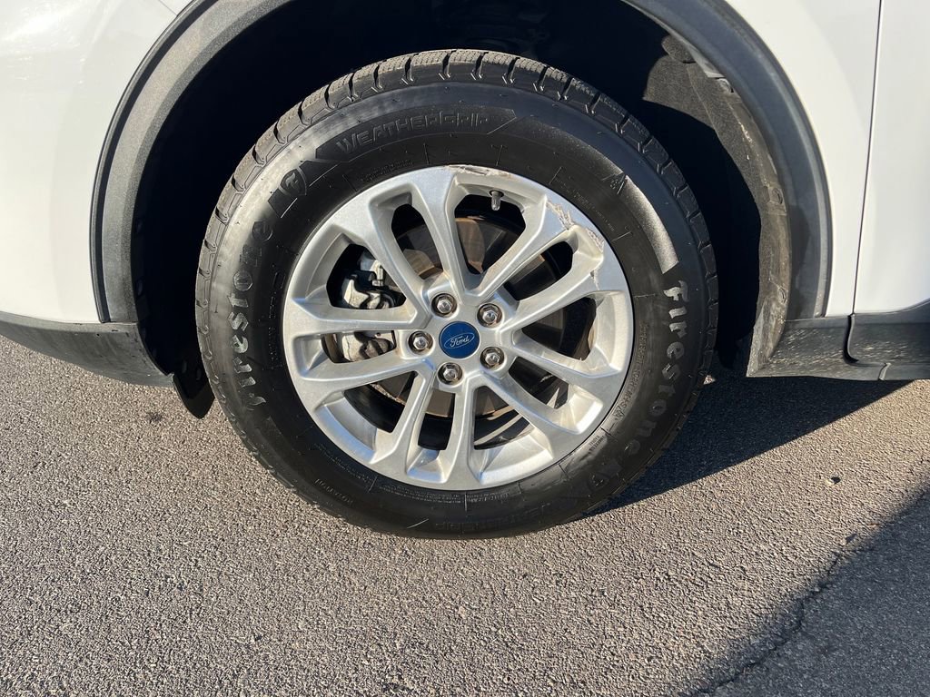 Used 2022 Ford Escape SE image 28