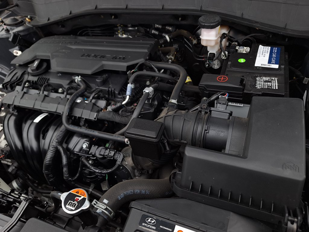 Certified 2024 Hyundai Kona SEL AWD/4WD image 29