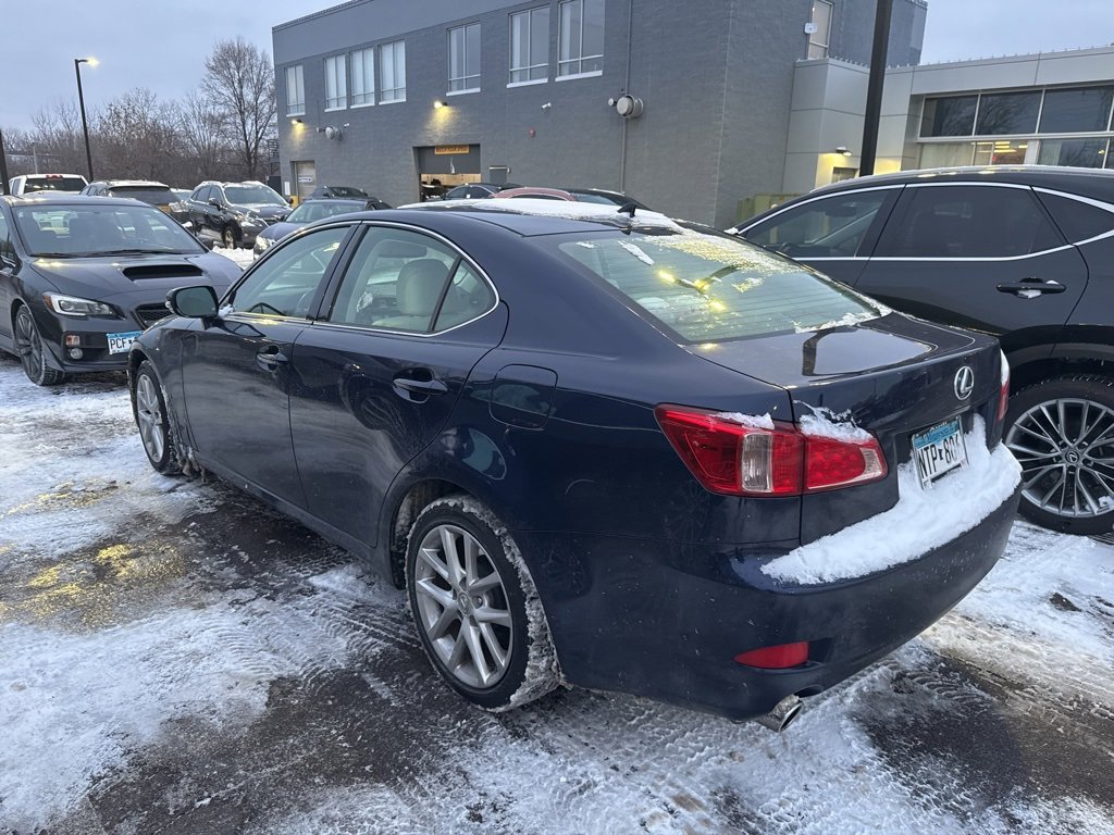 Used 2011 Lexus IS 350 AWD w/ Preferred Accessory Package image 15