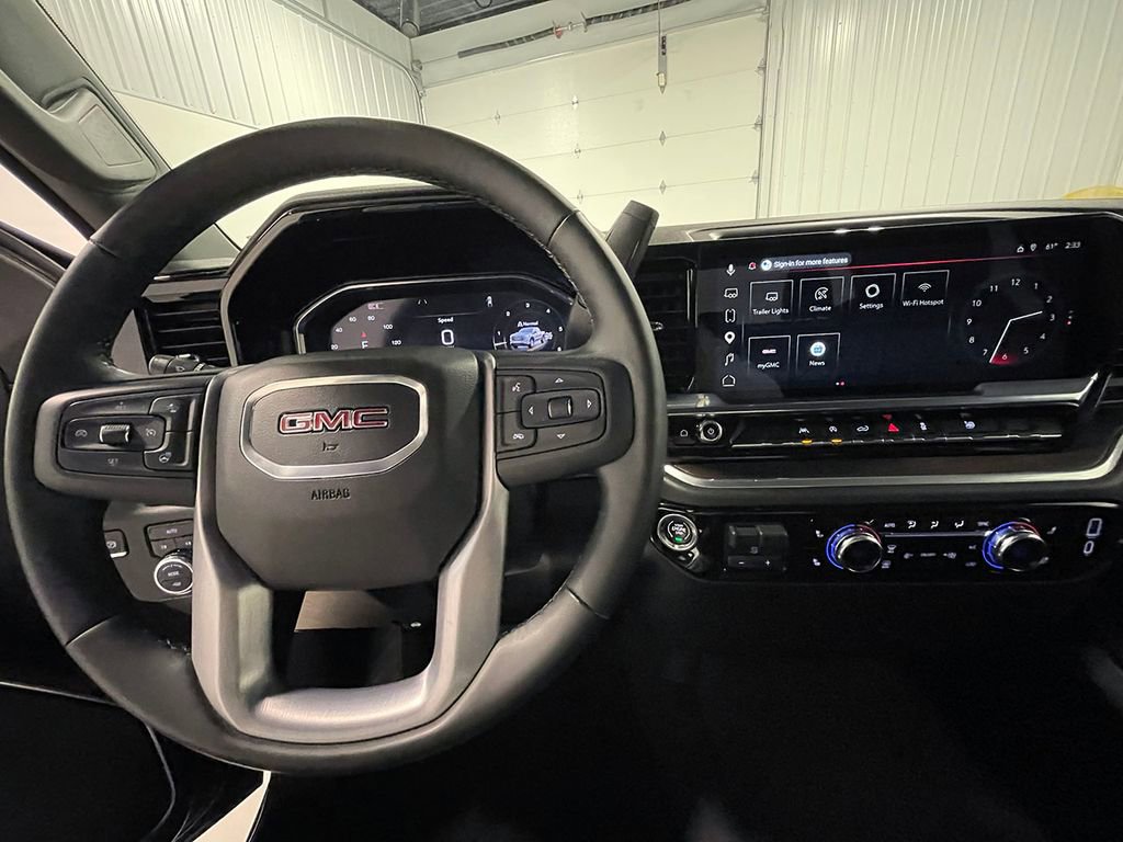 Used 2026 GMC Sierra 1500 SLT AWD/4WD image 37