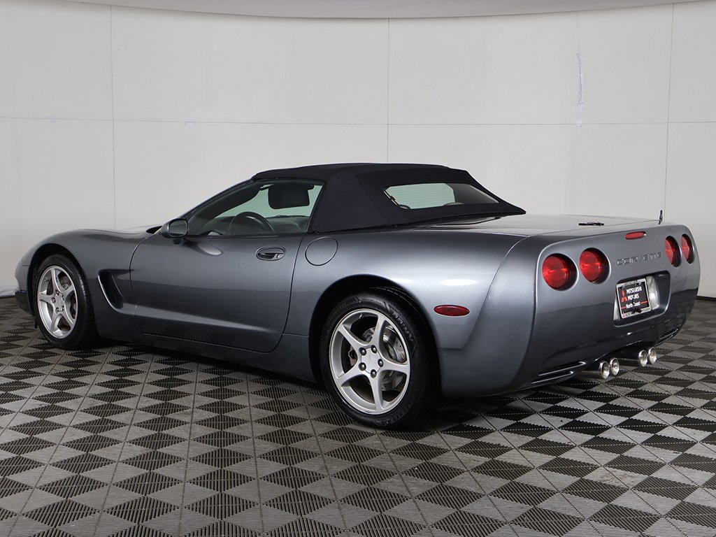 Used 2003 Chevrolet Corvette Convertible w/ Preferred Equipment Group1 image 6