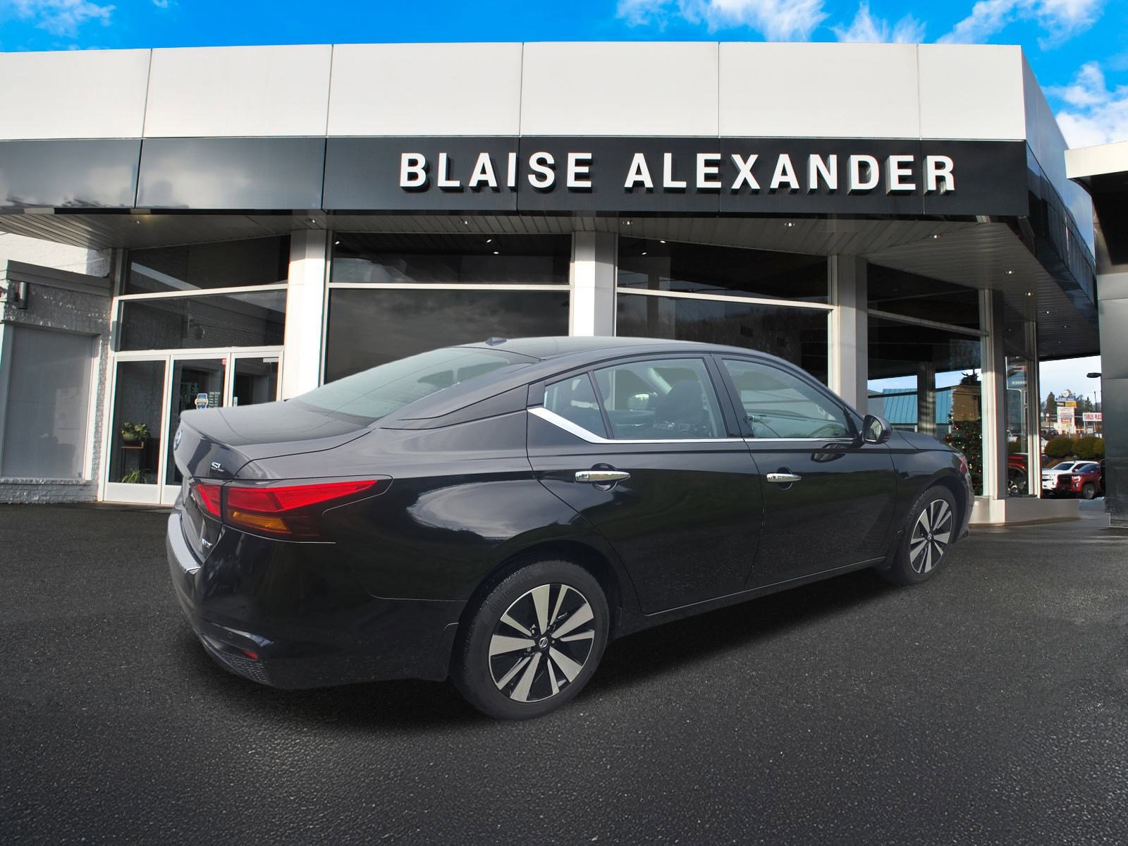 Used 2022 Nissan Altima 2.5 SL video 4