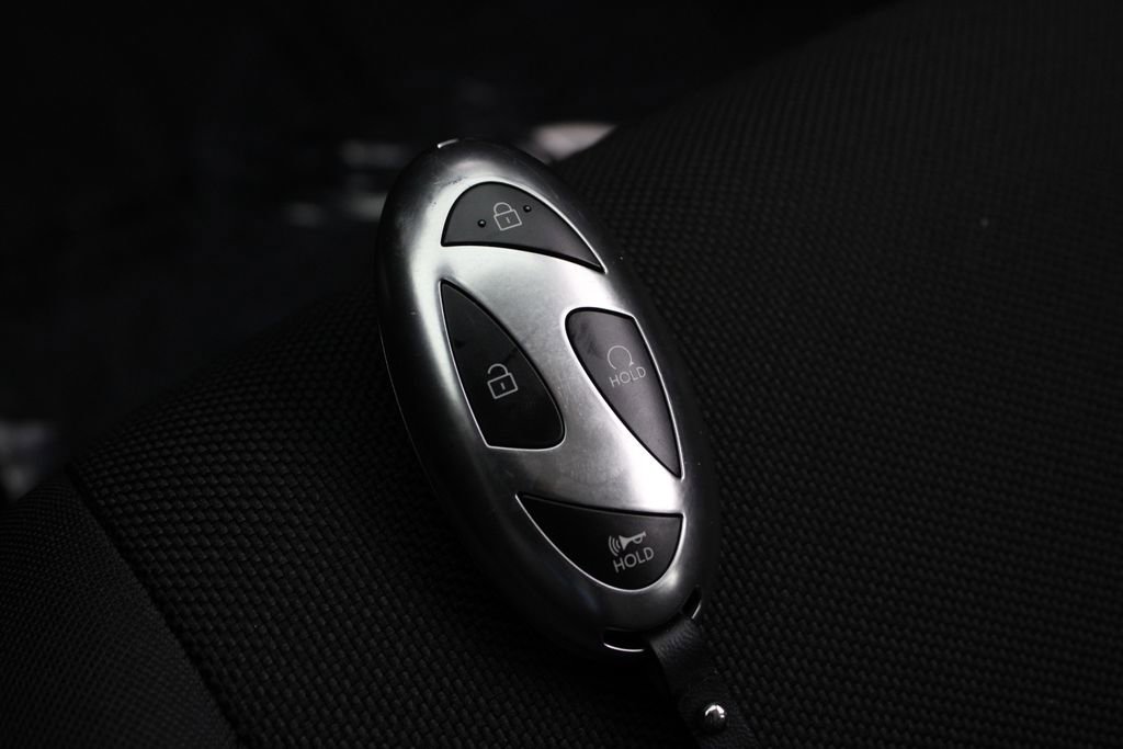 Used 2026 Hyundai Santa Fe SE image 32