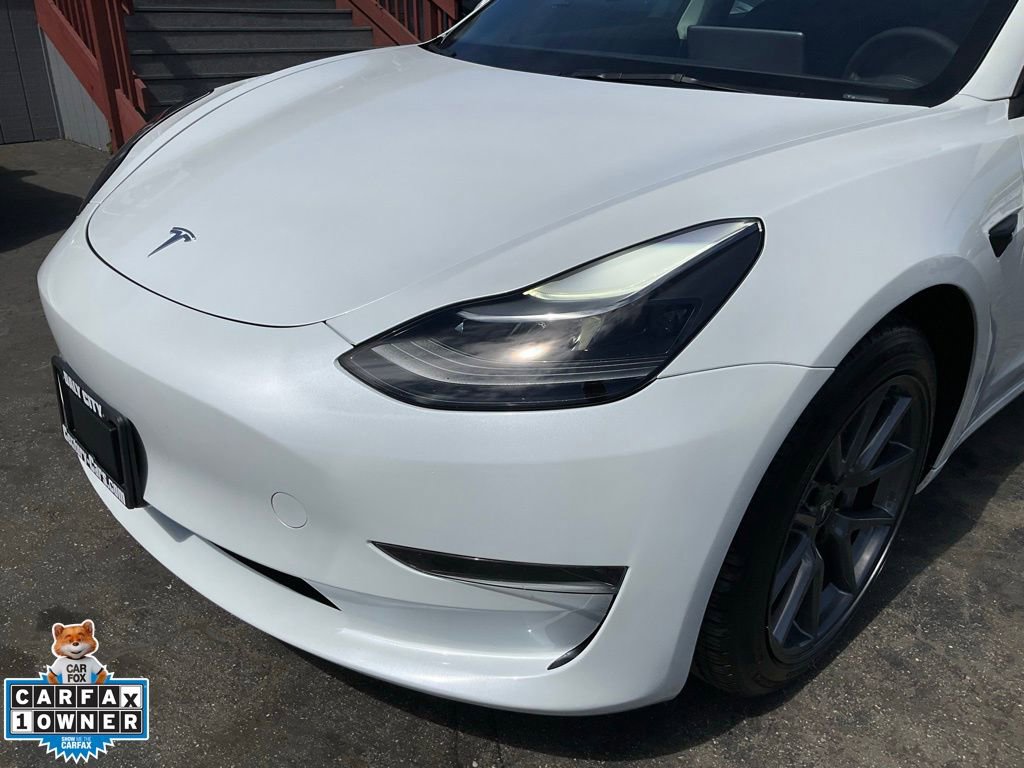 Used 2023 Tesla Model 3 Standard Range image 94