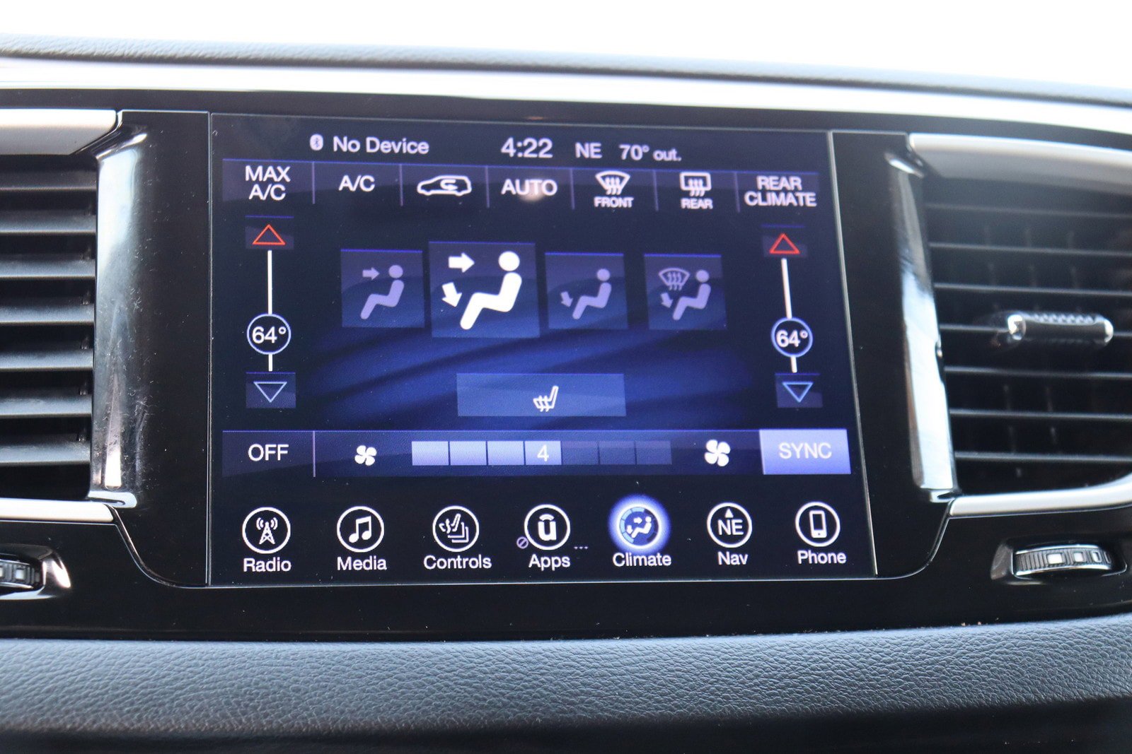 Used 2017 Chrysler Pacifica Touring-L FWD image 40