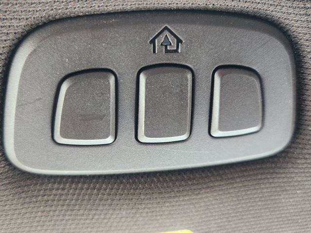 Used 2022 Ford F350 King Ranch w/ FX4 Off-Road Package image 39