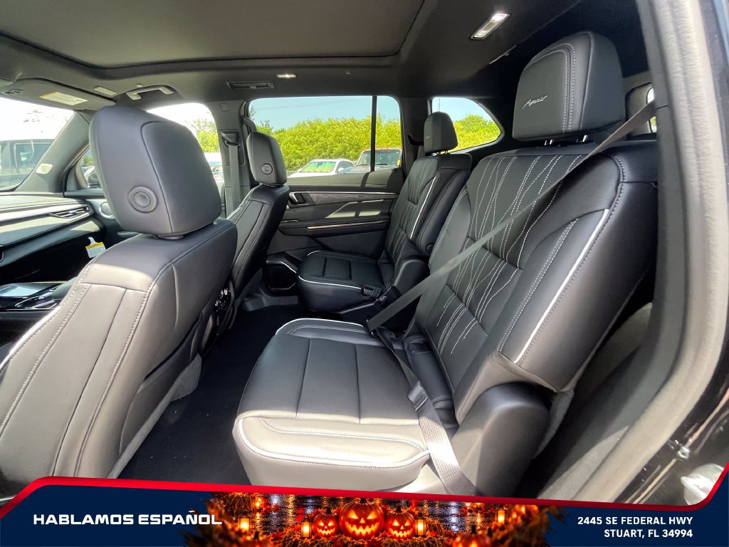 New 2026 Buick Enclave Avenir w/ Super Cruise Package AWD/4WD image 12
