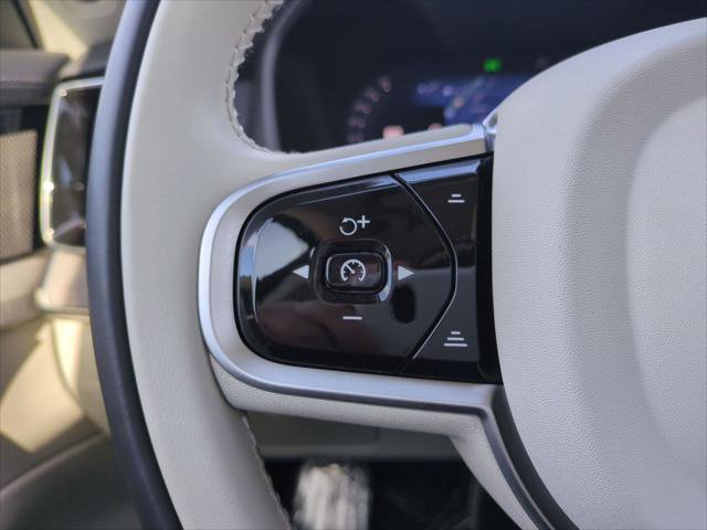 Used 2026 Volvo XC90 B6 Ultra w/ Protection Package image 14