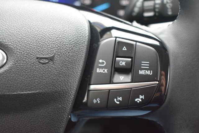 Used 2022 Ford Escape SE w/ Cold Weather Package image 20