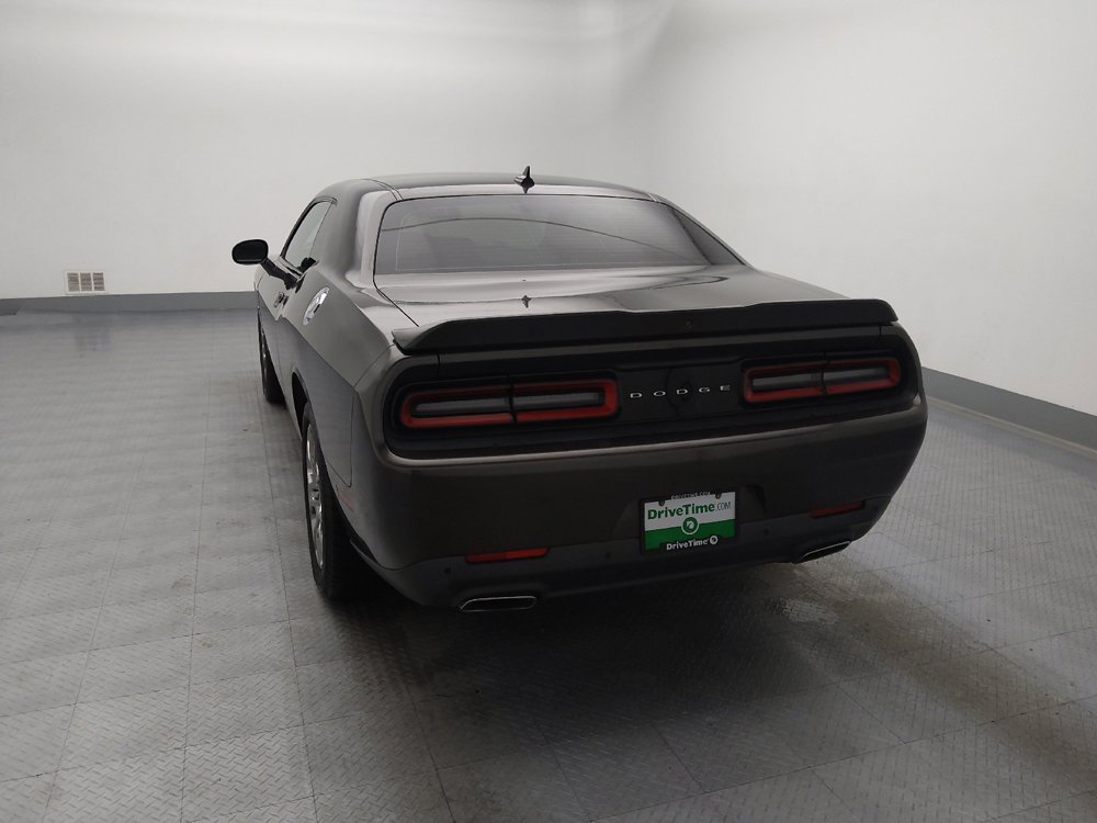 Used 2017 Dodge Challenger GT w/ Driver Convenience Group image 6