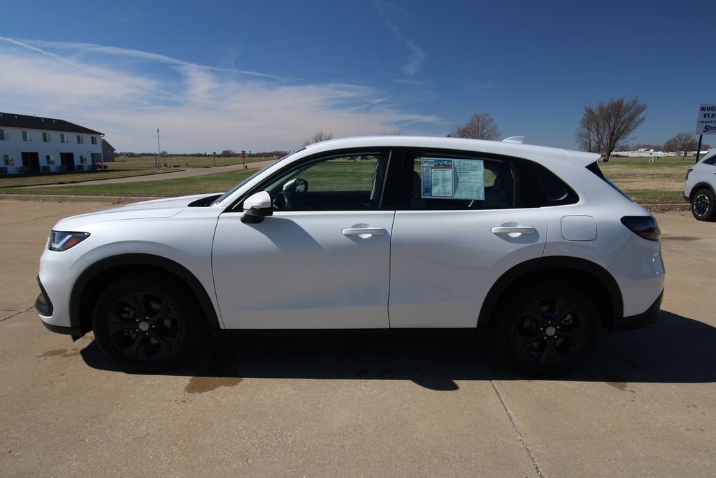 Used 2024 Honda HR-V LX image 15