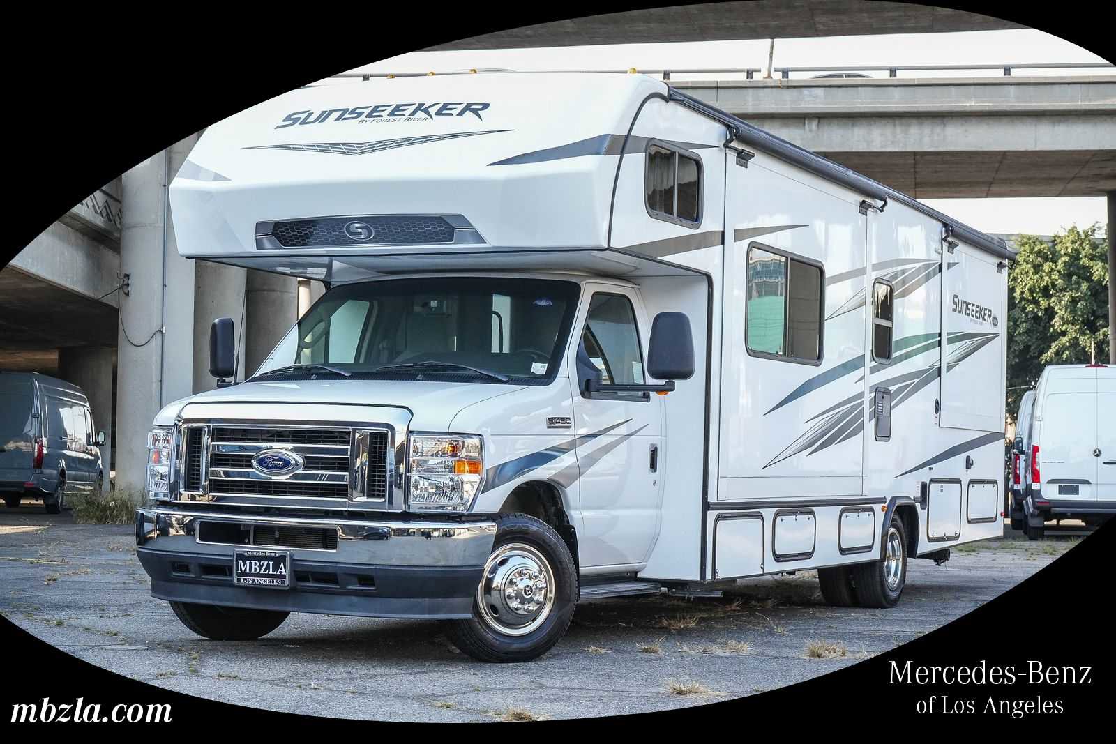 Used 2023 Ford E-450 and Econoline 450 Super Duty w/ Motorhome Prep Package
