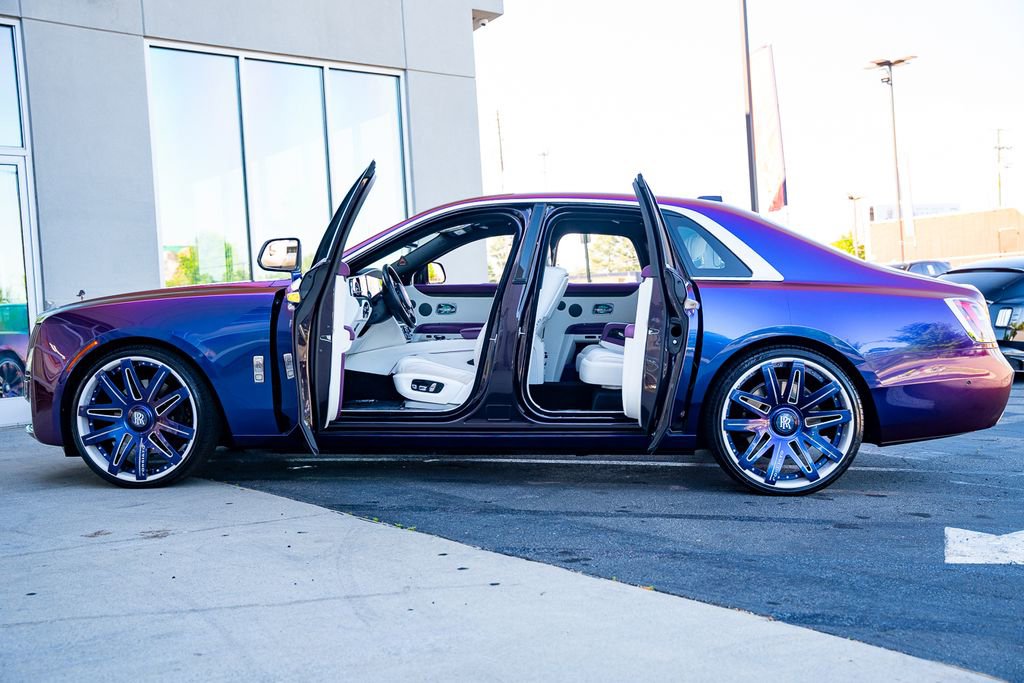 Used 2022 Rolls-Royce Ghost w/ Ghost Package AWD/4WD image 15