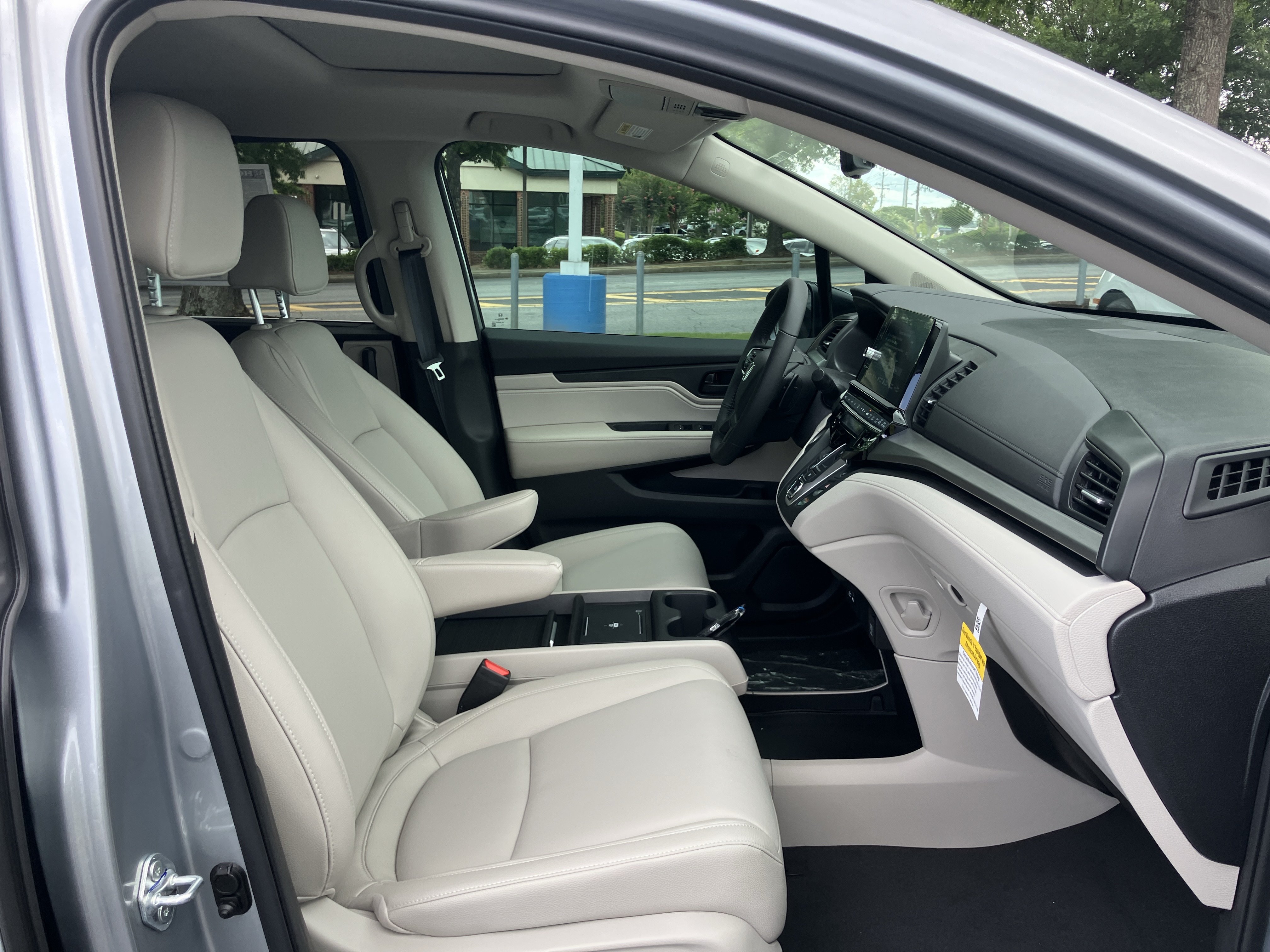 New 2026 Honda Odyssey EX-L image 21