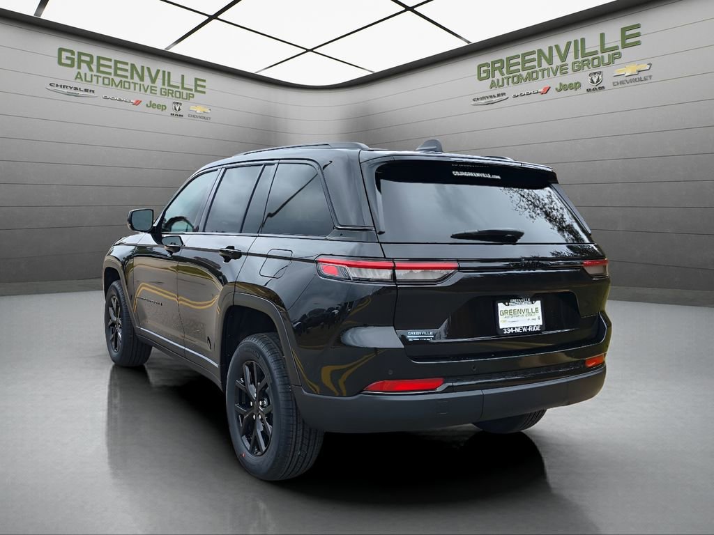 New 2025 Jeep Grand Cherokee Altitude image 5