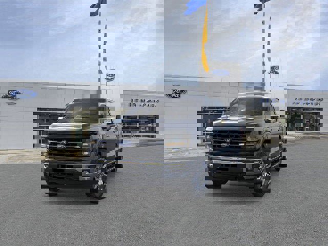 New 2025 Ford F150 XLT w/ Equipment Group 302A MID image 2