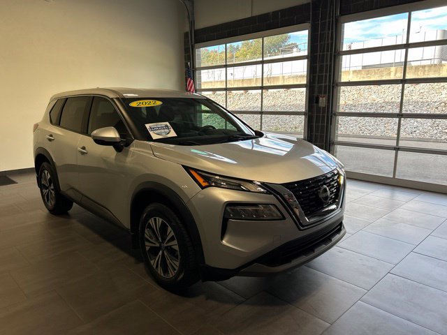 Used 2022 Nissan Rogue SV FWD image 6