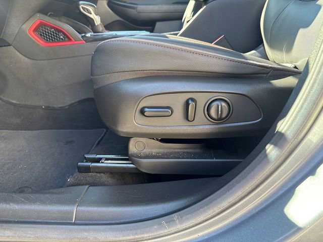 Used 2022 Chevrolet TrailBlazer RS w/ Technology Package image 39