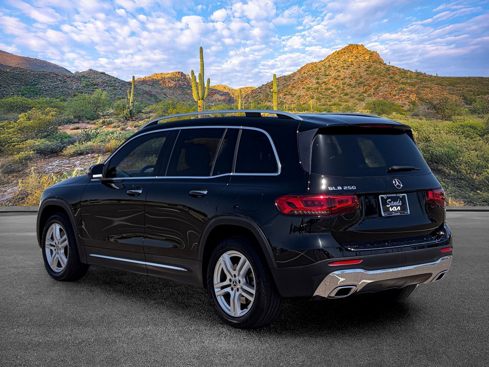 Used 2020 Mercedes-Benz GLB 250 image 8