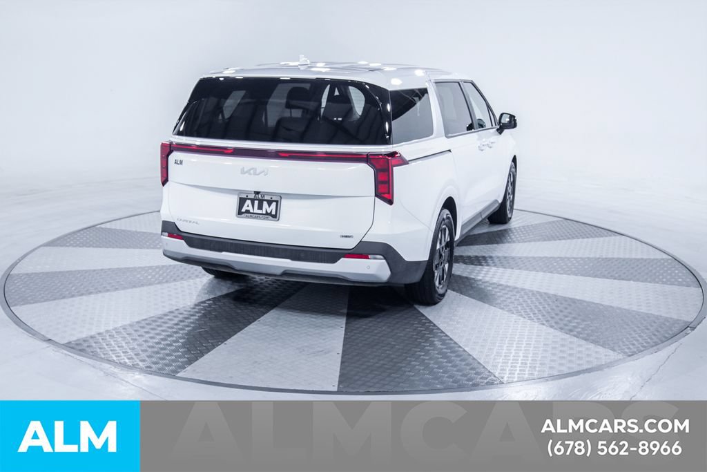 Used 2026 Kia Carnival LXS FWD image 9