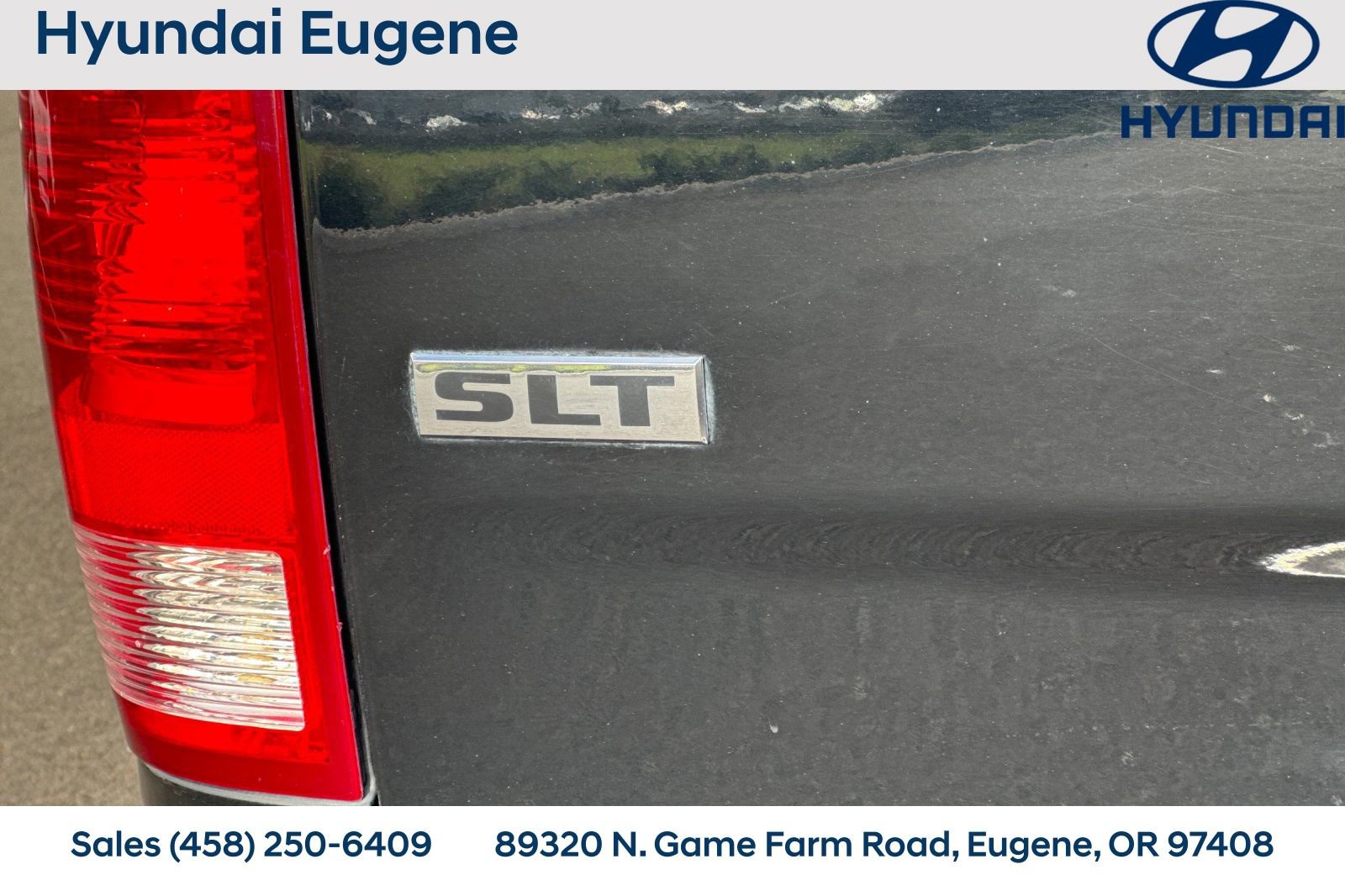 Used 2024 RAM 1500 Classic SLT image 32