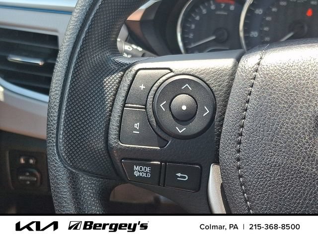Used 2016 Toyota Corolla LE FWD image 22