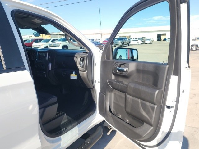 New 2026 Chevrolet Silverado 1500 Custom w/ Turbomax Blackout Package image 29