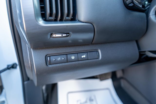 Certified 2025 Nissan Pathfinder SL image 22