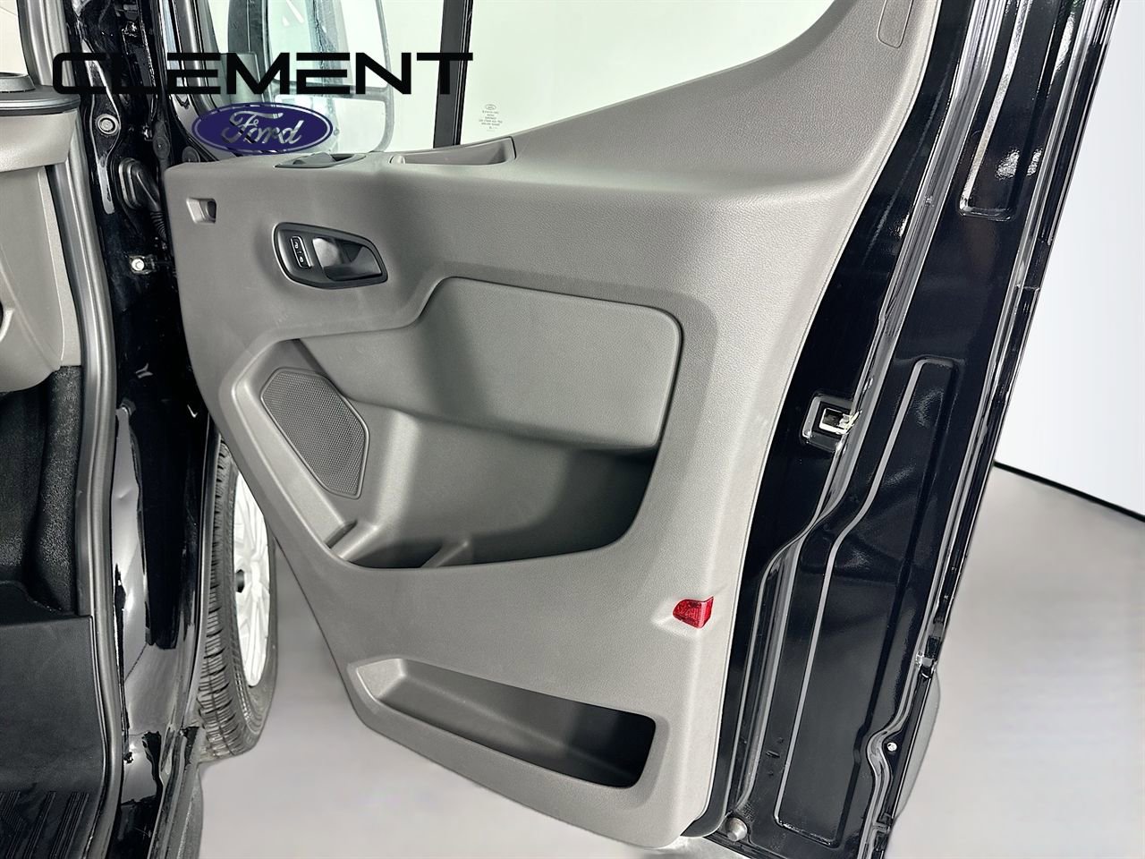 New 2025 Ford Transit 350 XLT RWD image 30