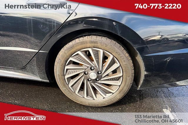 Used 2023 Hyundai Sonata Limited w/ Cargo Package image 23