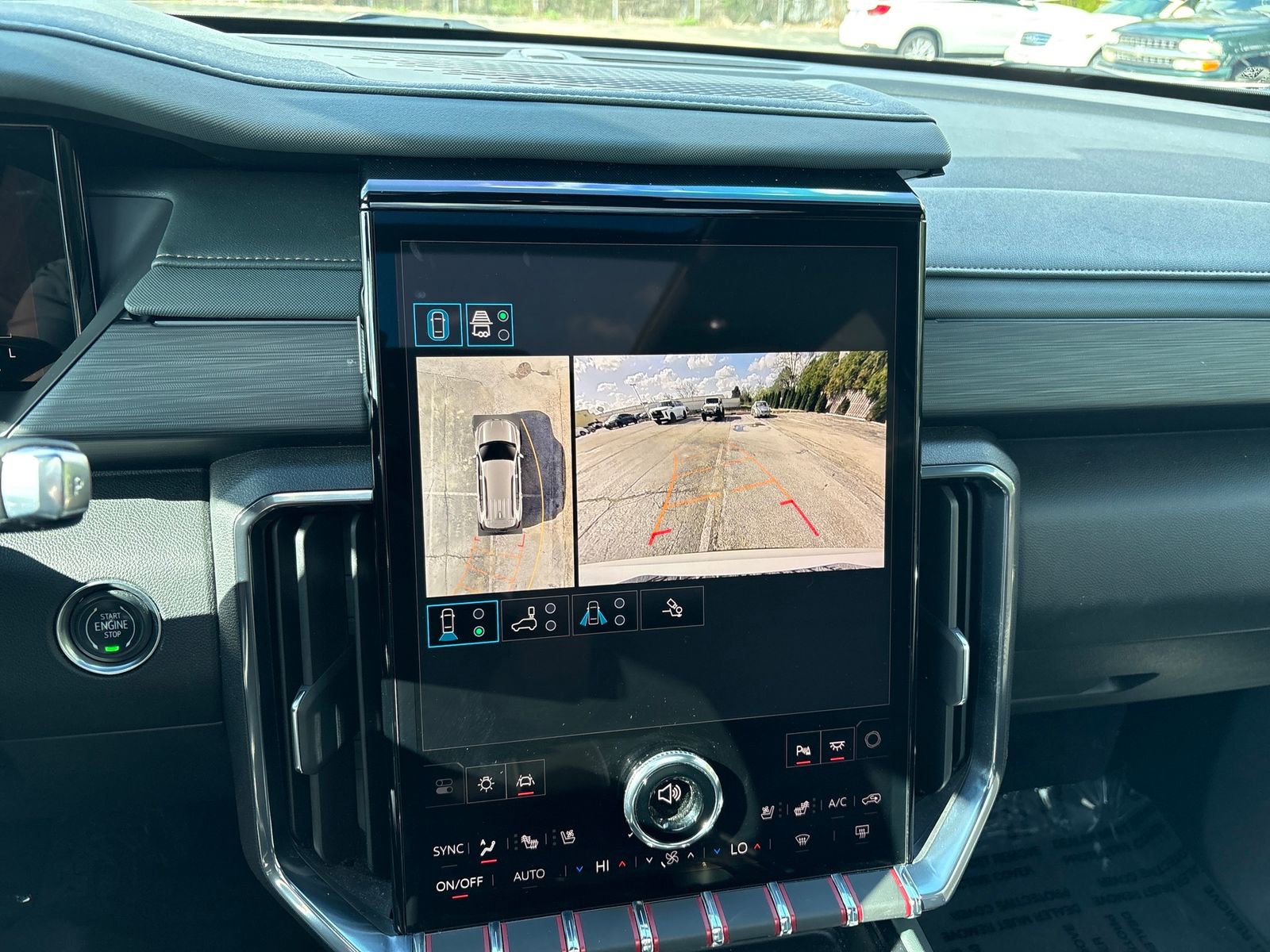 Used 2024 GMC Acadia AT4 w/ Luxury Package AWD/4WD image 20