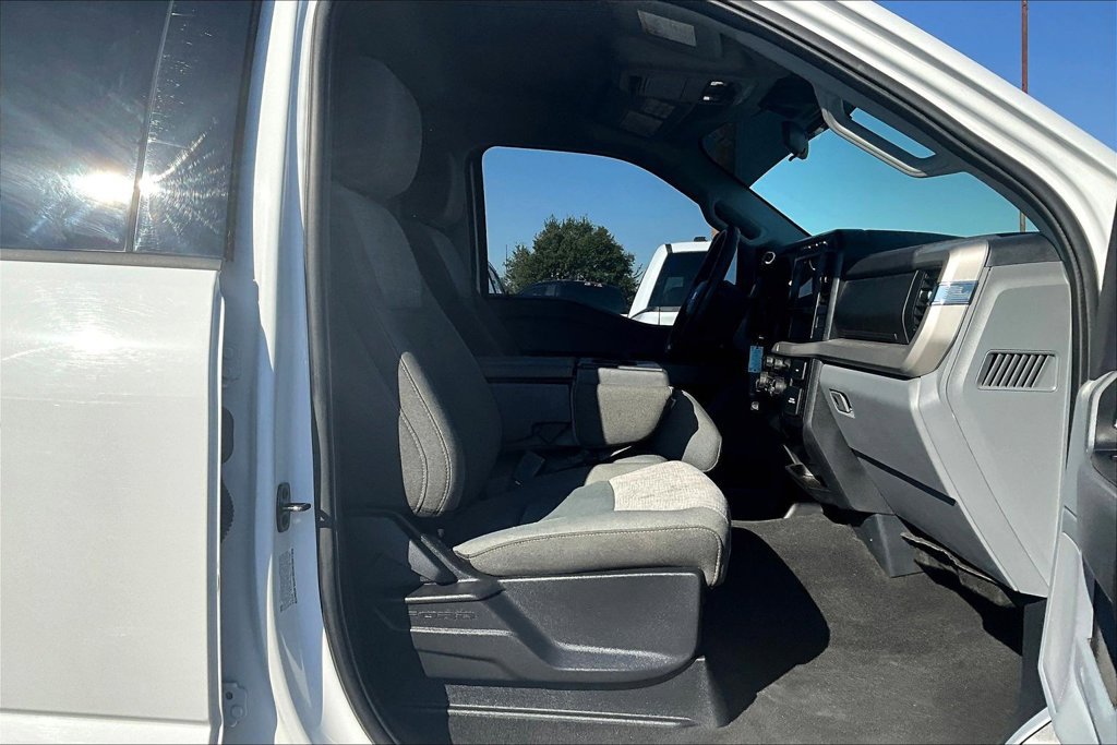 Used 2024 Ford F250 XLT w/ FX4 Off-Road Package AWD/4WD image 7