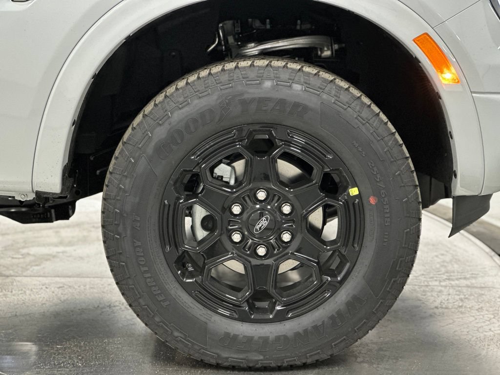 New 2026 Ford Ranger Lariat w/ Black Appearance Package AWD/4WD image 26