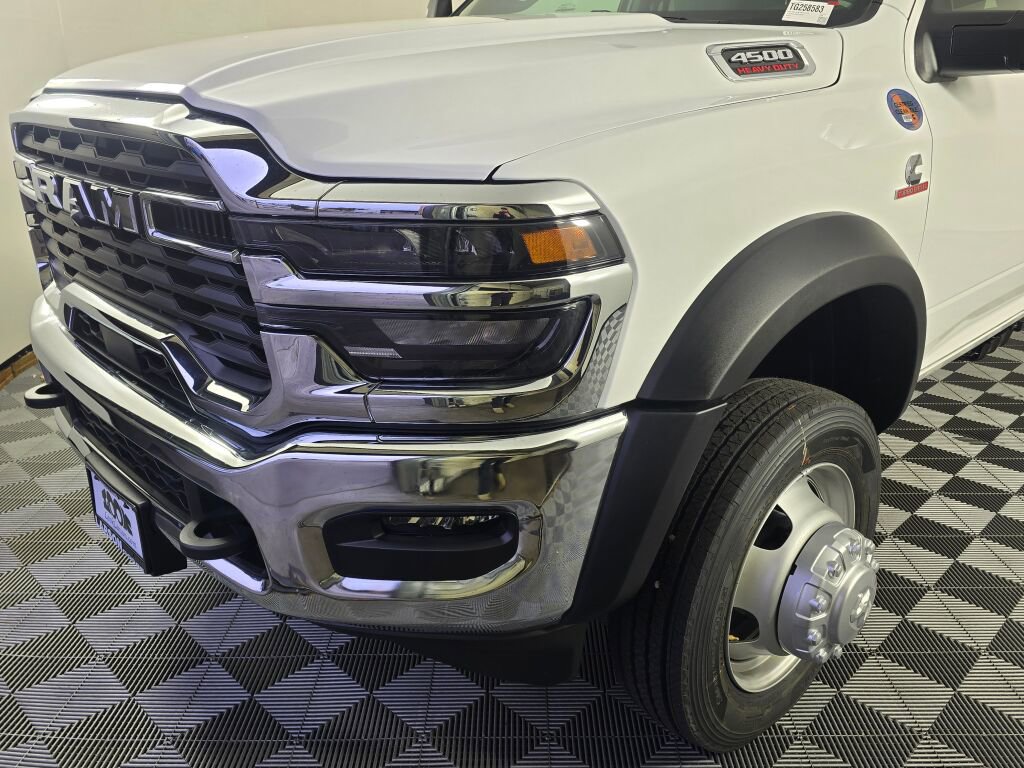 New 2026 RAM 4500 Tradesman w/ Chrome Appearance Group image 10
