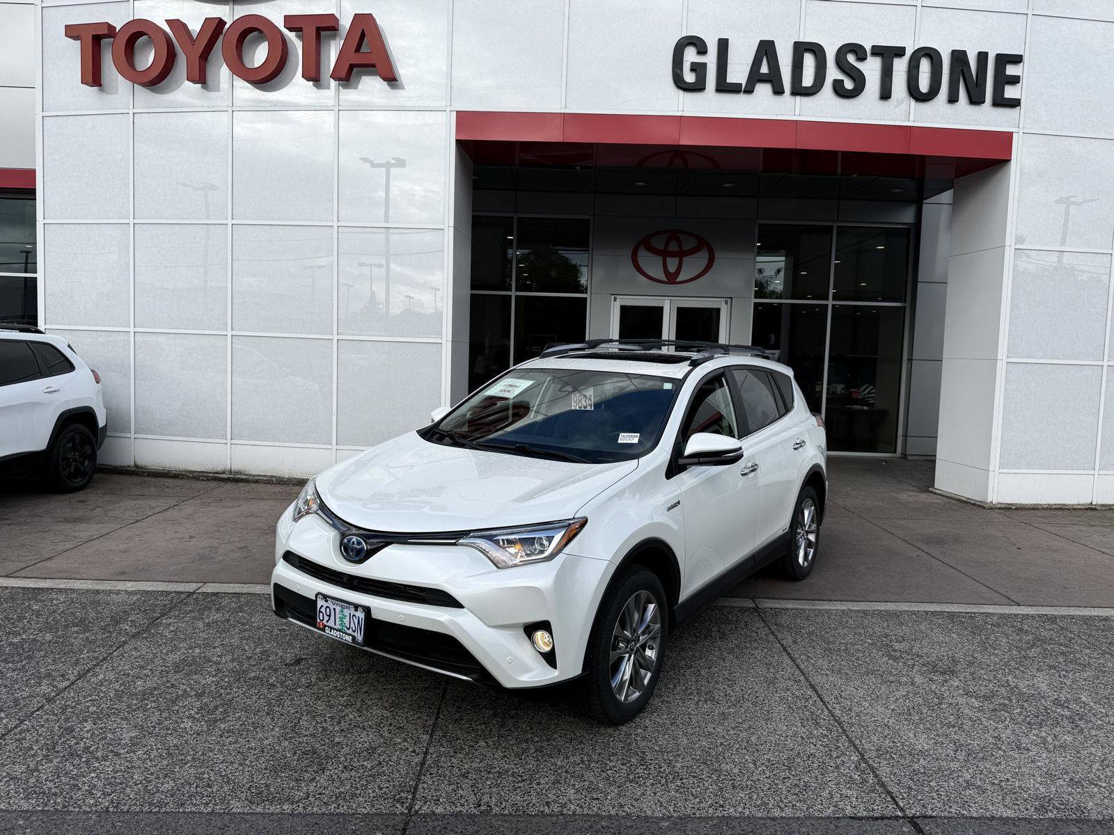 Used 2017 Toyota RAV4 Limited w/ Advanced Technology Package AWD/4WD image 1