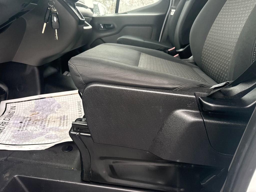 Used 2024 Ford Transit 250 Low Roof w/ Exterior Upgrade Package image 29