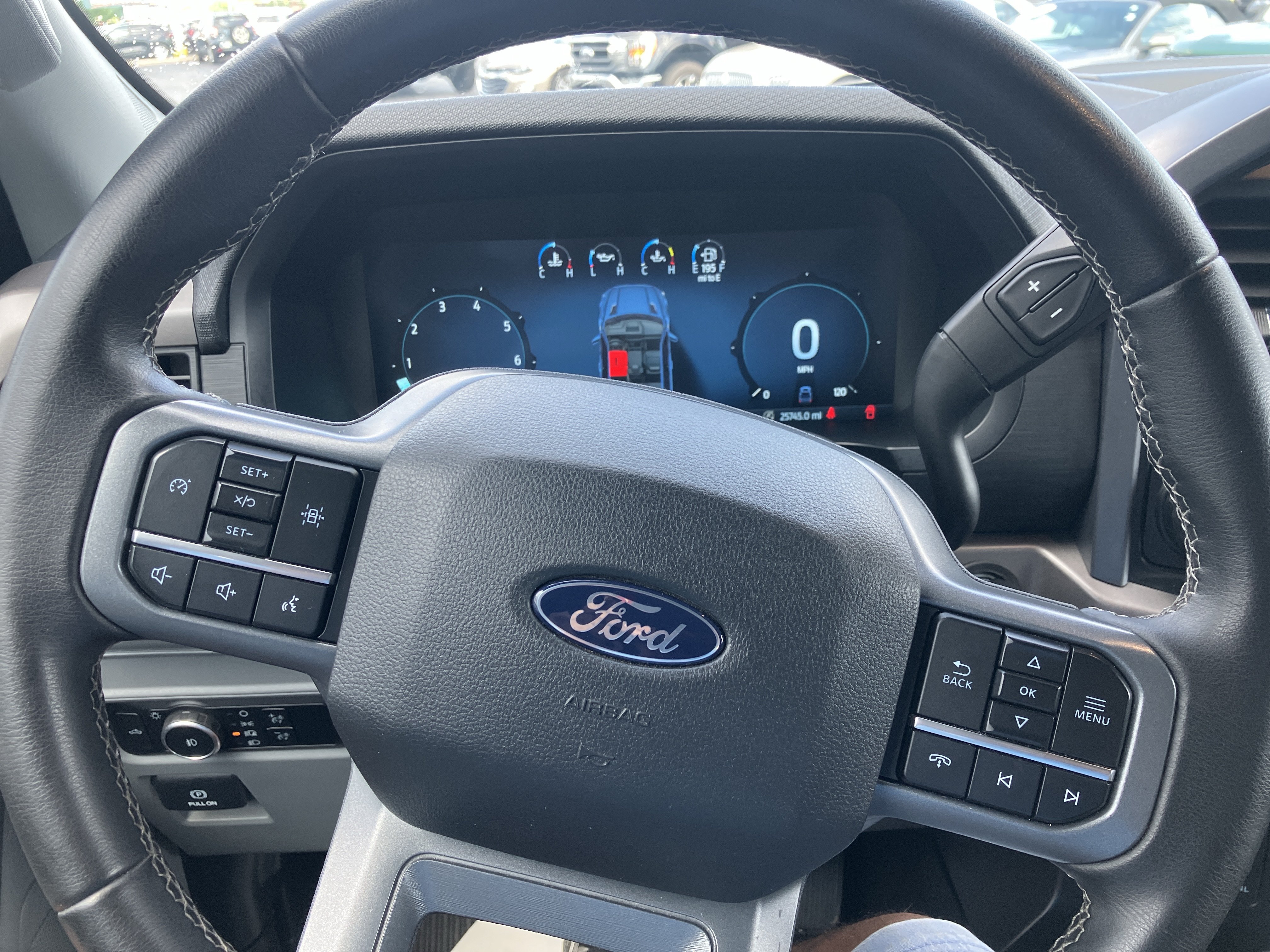 Used 2024 Ford F150 XLT AWD/4WD image 21