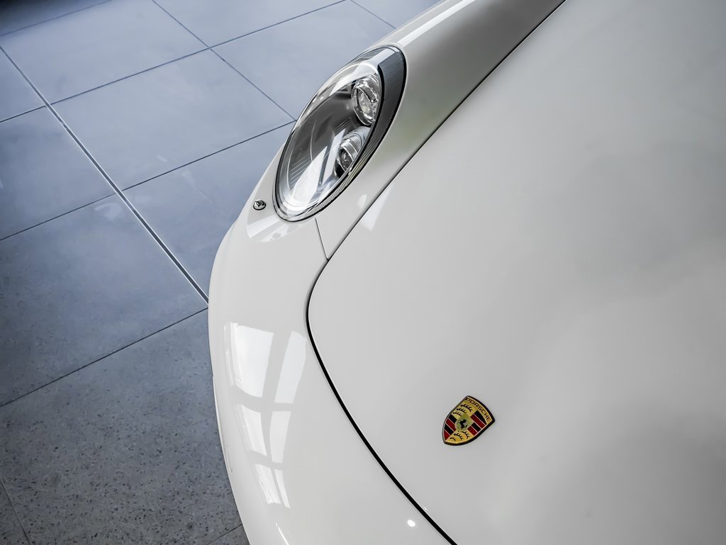 Used 2011 Porsche 911 Turbo image 29