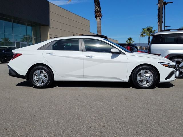 New 2026 Hyundai Elantra SE image 23