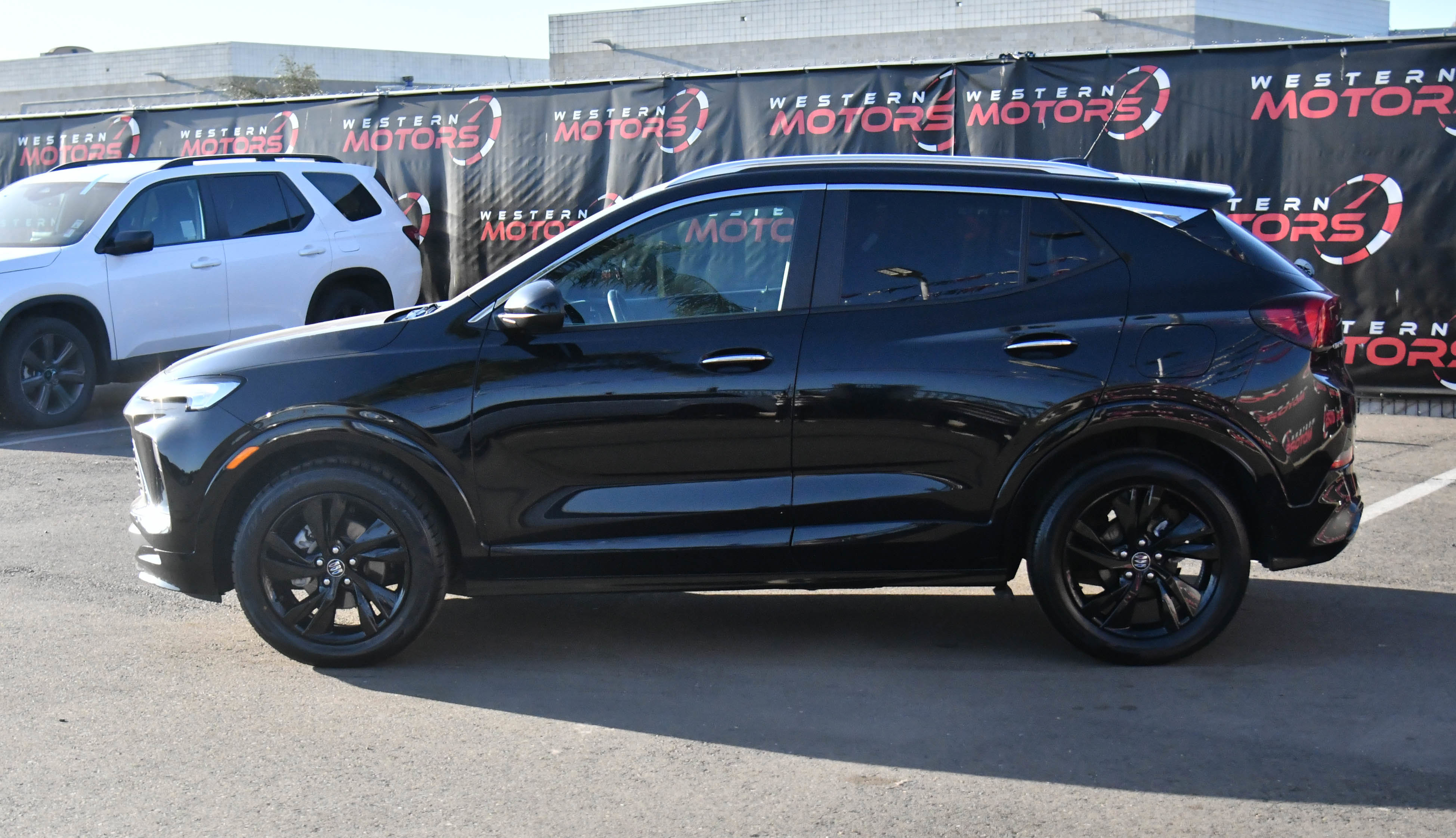 Used 2024 Buick Encore GX Sport Touring w/ Comfort Package image 4