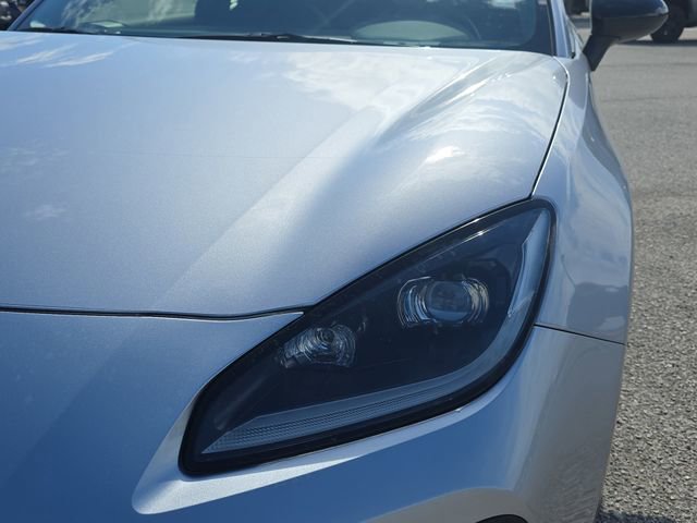 Used 2022 Toyota GR86 w/ ALL Weather Mat Package (TMS) image 30