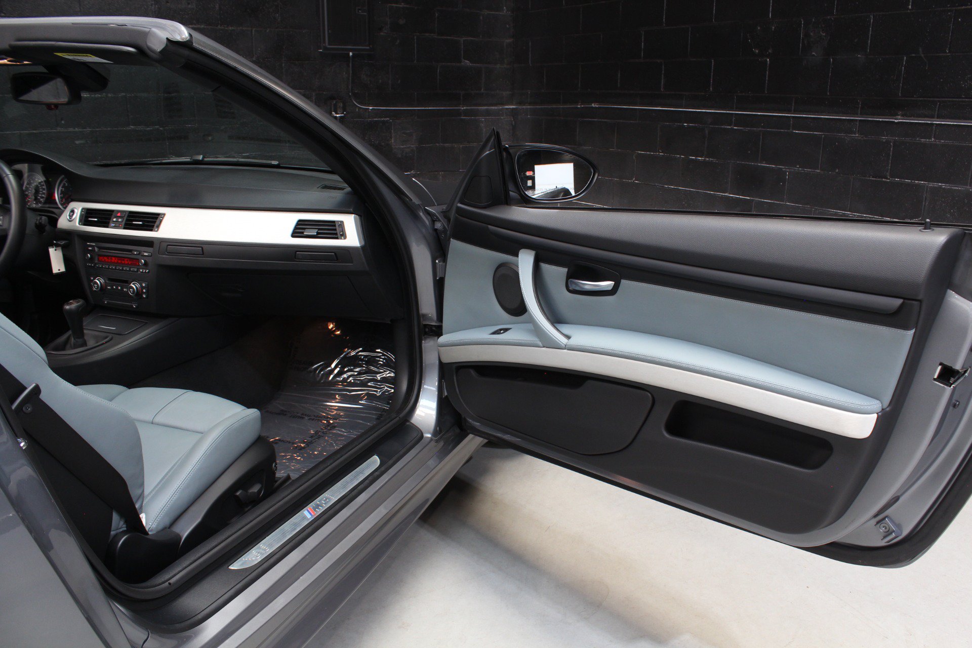 Used 2008 BMW M3 Convertible w/ Premium Pkg RWD image 49