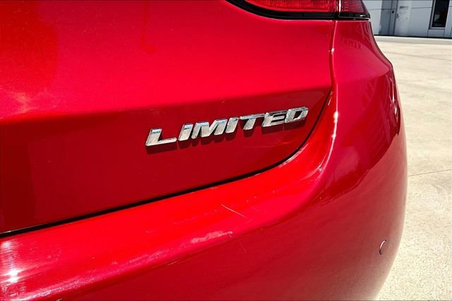 Used 2013 Dodge Dart Limited w/ Technology Group FWD image 22