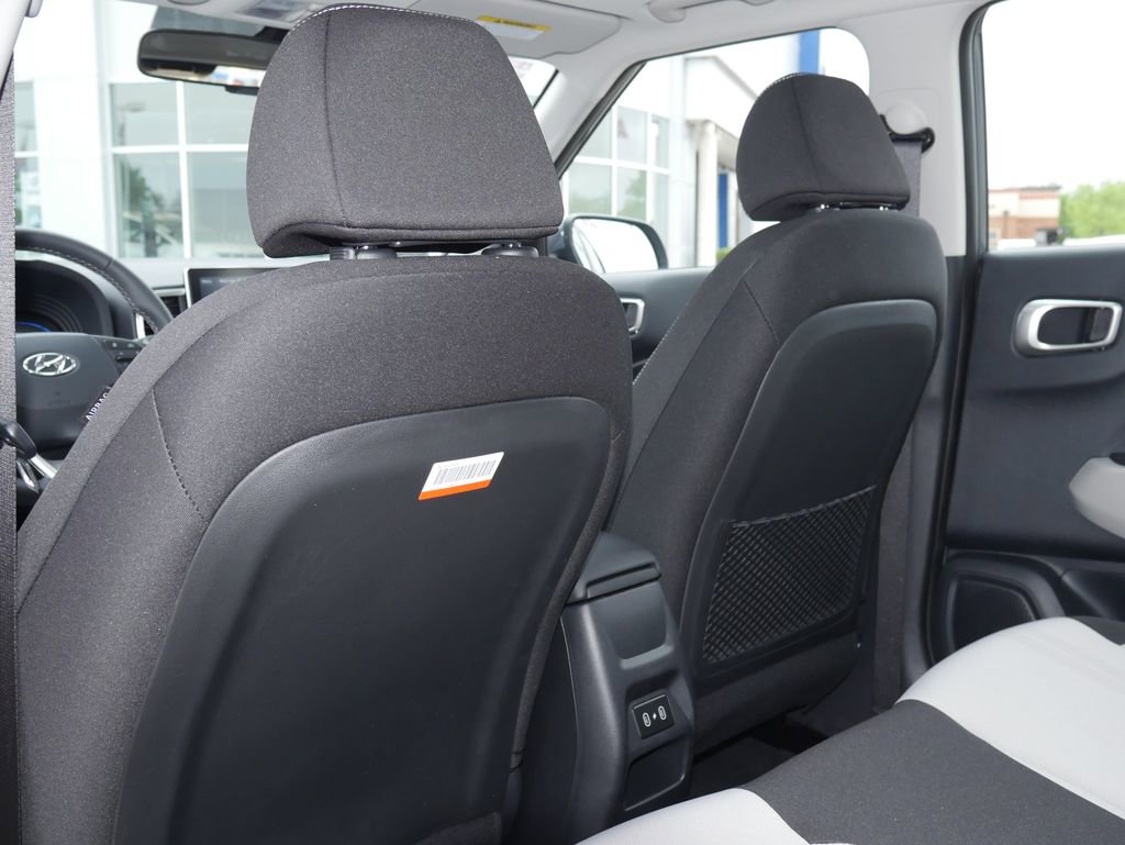 New 2026 Hyundai Venue SEL FWD image 26