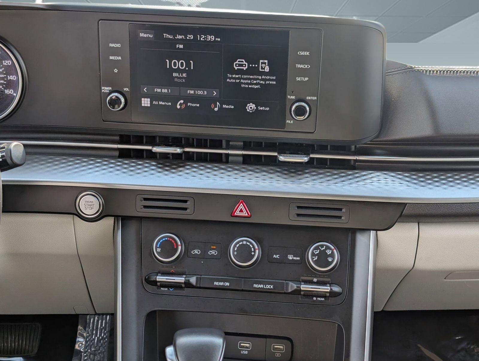 Used 2024 Kia Carnival LX image 29